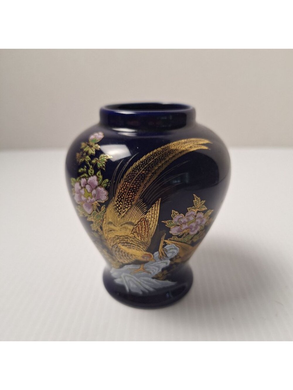 VTG KUTANI JAPANESE PORCELAIN COBALT BLUE VASE GOLDEN PHEASANT LOTUS GOLD TRIM